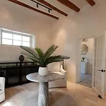 Holiday home Palace Modern Residences At The Railyard - 2 Compound *