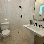 Palace Modern Residences At The Railyard - 2 Compound *